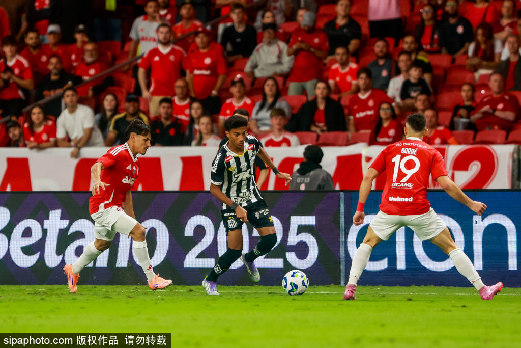 26岁巴西中场天才埃德松-席尔瓦闪耀意甲,4000万欧引发豪门争夺战!