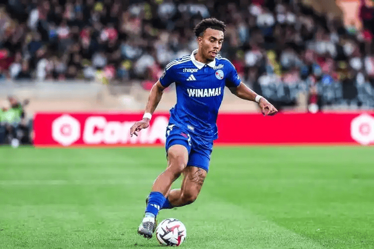 法国杯:斯特拉斯堡VS兰斯深度解析,法甲劲旅VS法乙冲甲热门,杯赛晋级生死博弈