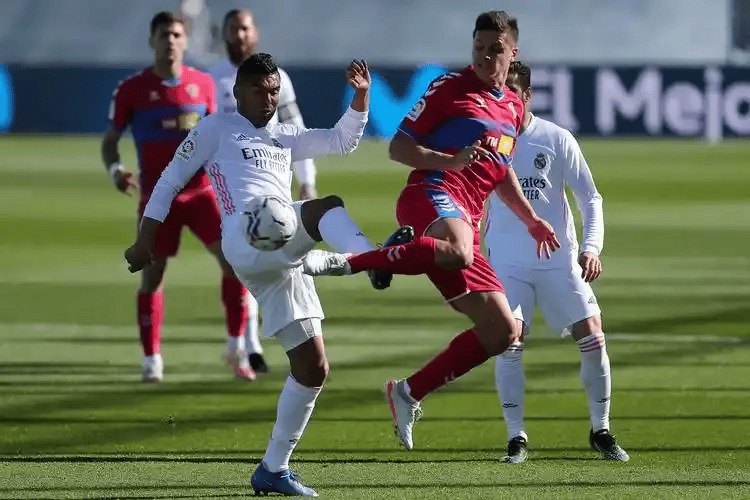 西甲对决:皇马主场迎战埃尔切