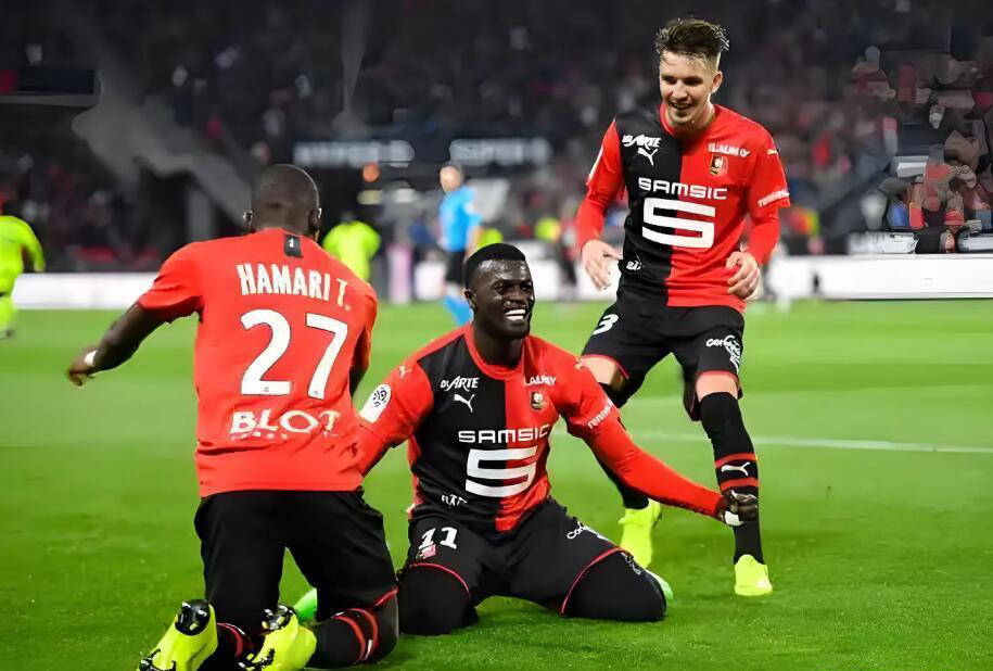 4月3日西甲焦点战:巴列卡诺主场迎战埃尔切,保级关键对决